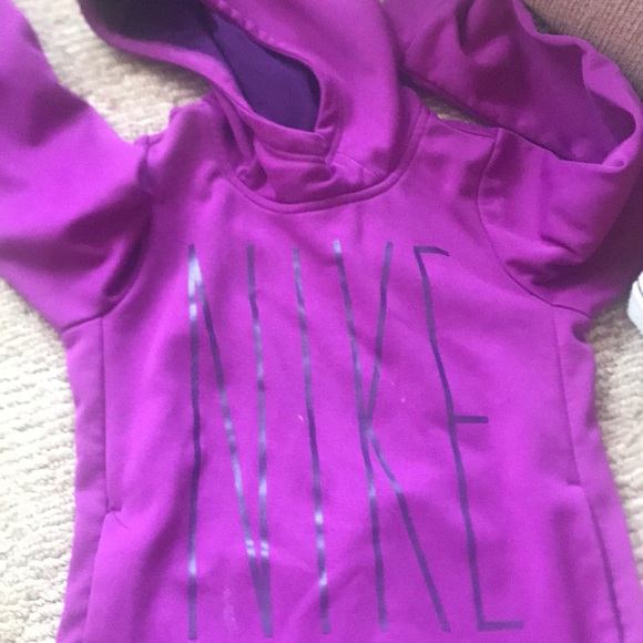 nike purple sweater - Picture 1 of 2